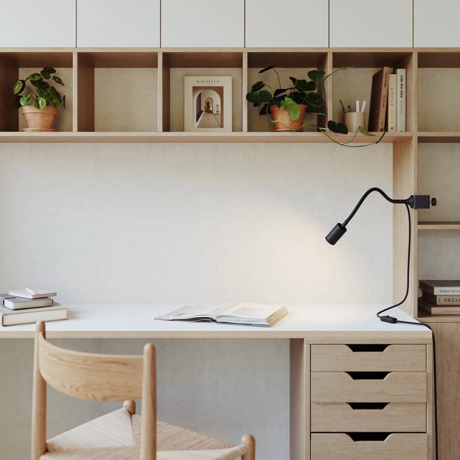 MAG-Y adjustable spotlight with clip and UK plug - Black - Image 5