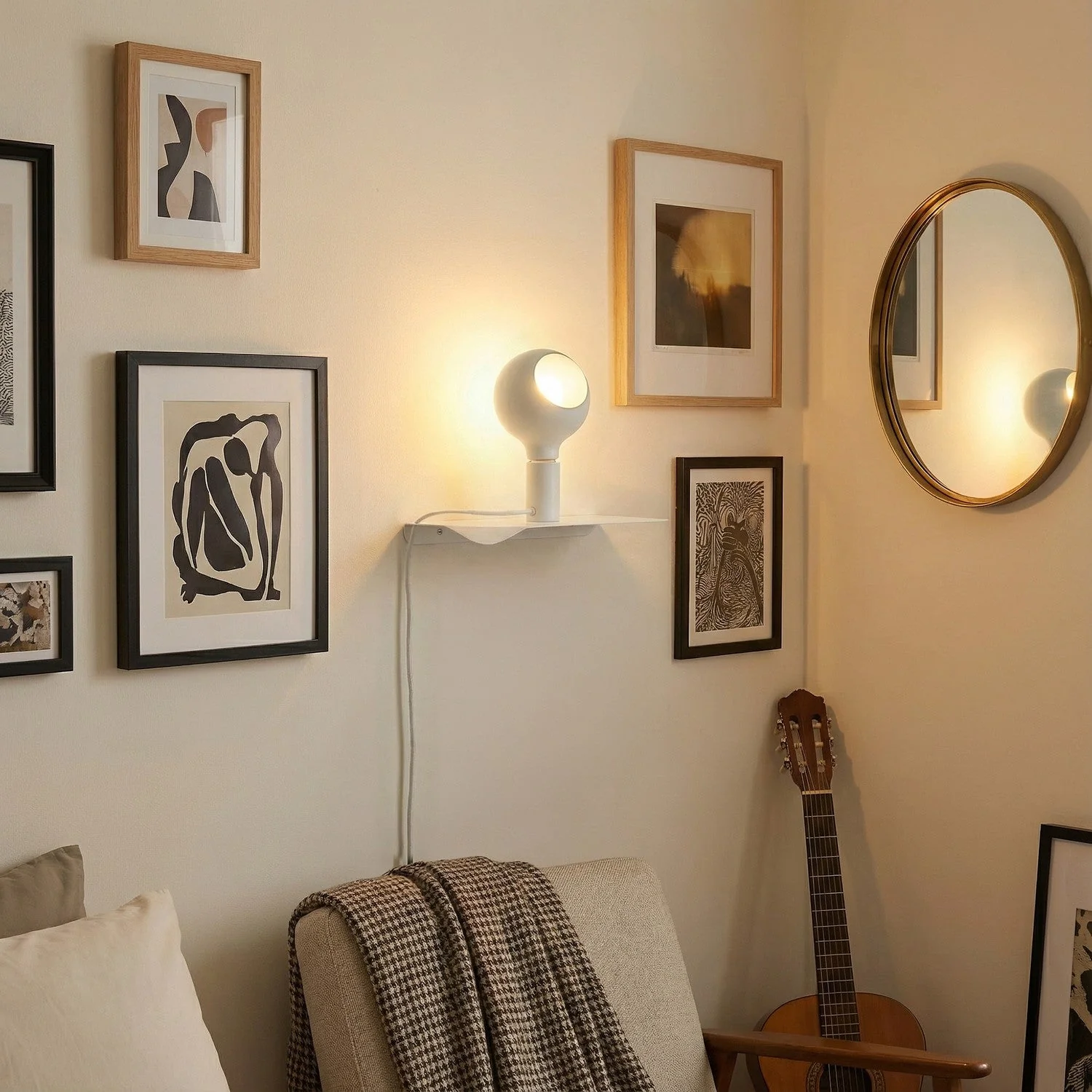 Combo Camo - Shelf lamp with UK Plug - White - Image 2