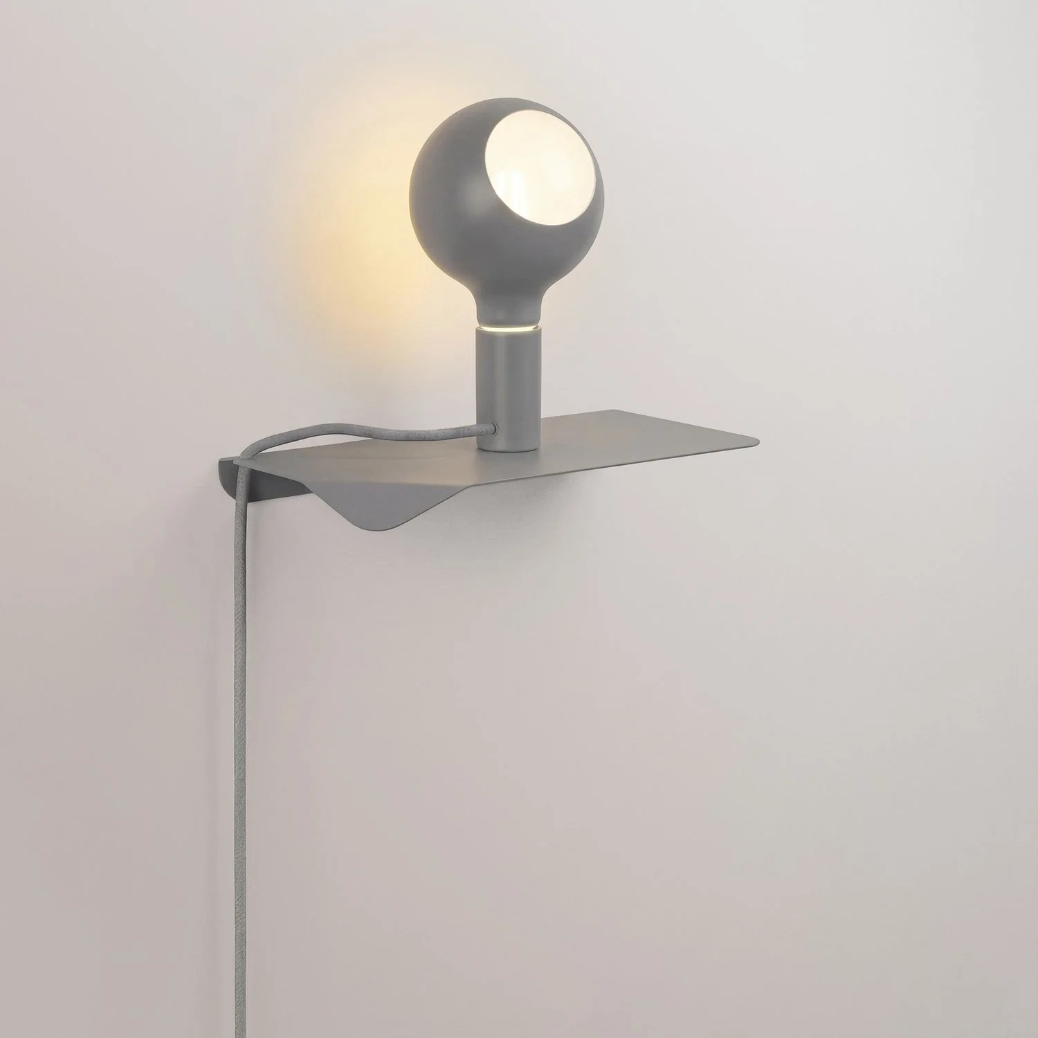 Combo Camo - Shelf lamp with UK Plug - Grey