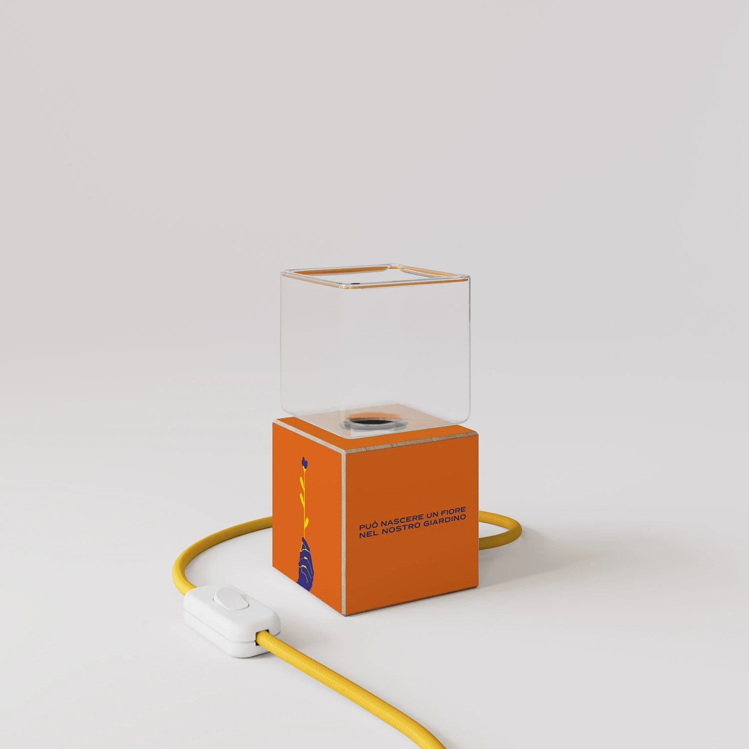 Cubetto table lamp with US plug, "Può nascere un fiore" Ghost bulb - Santomanifesto - Image 4