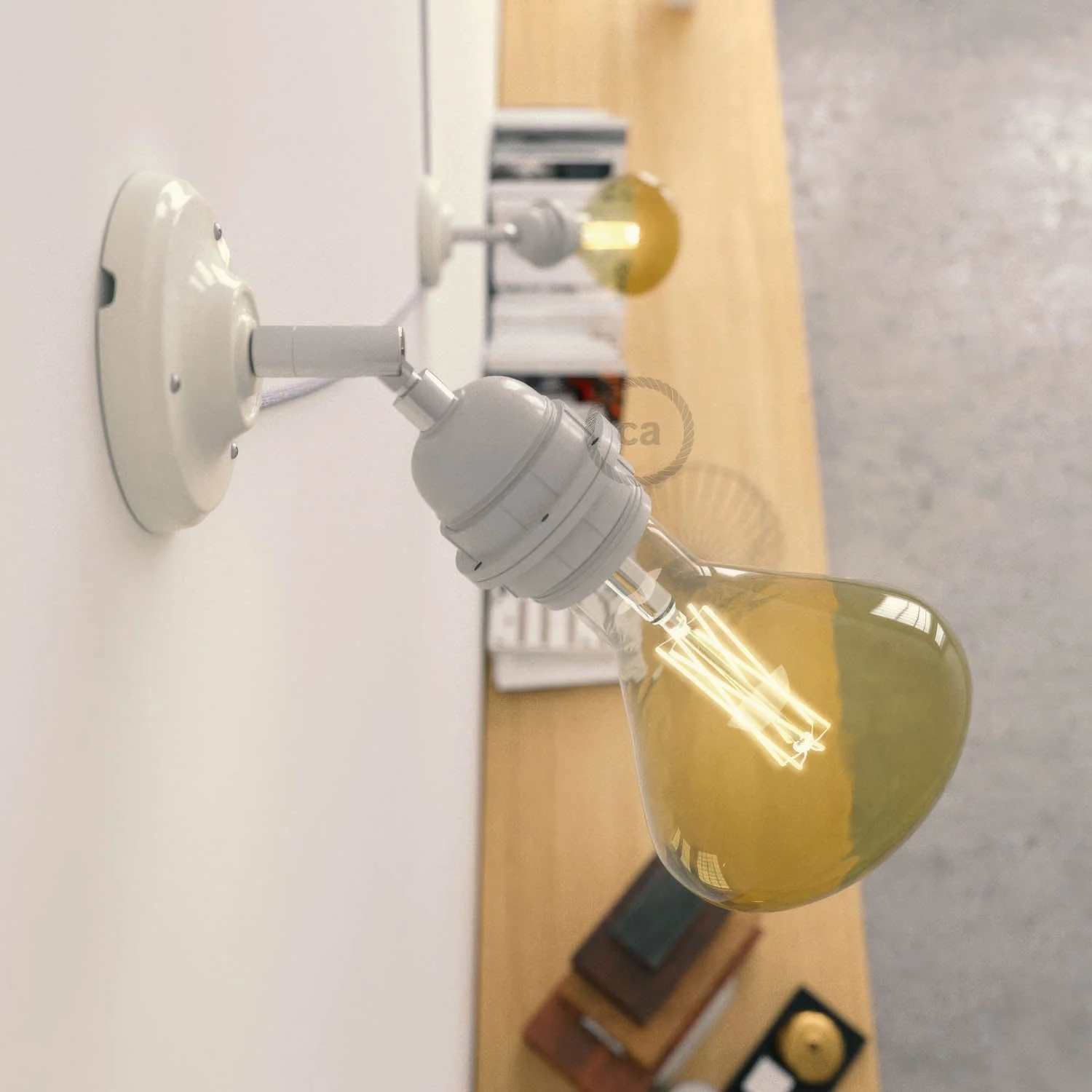 Fermaluce 90° Classic with E26 threaded socket, the adjustable porcelain light source - White - Image 2