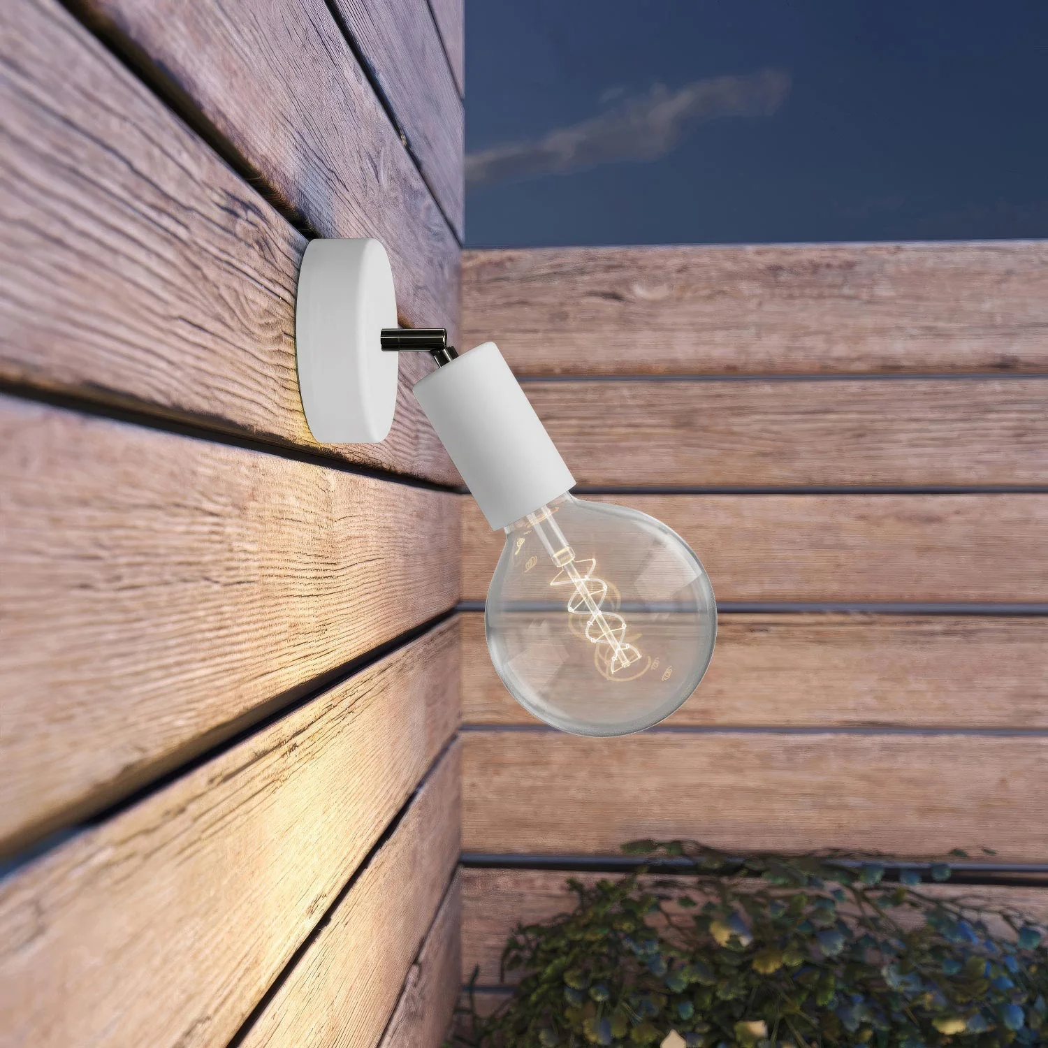 Fermaluce EIVA ELEGANT with adjustable joint, canopy and socket for wet locations – White - Image 2