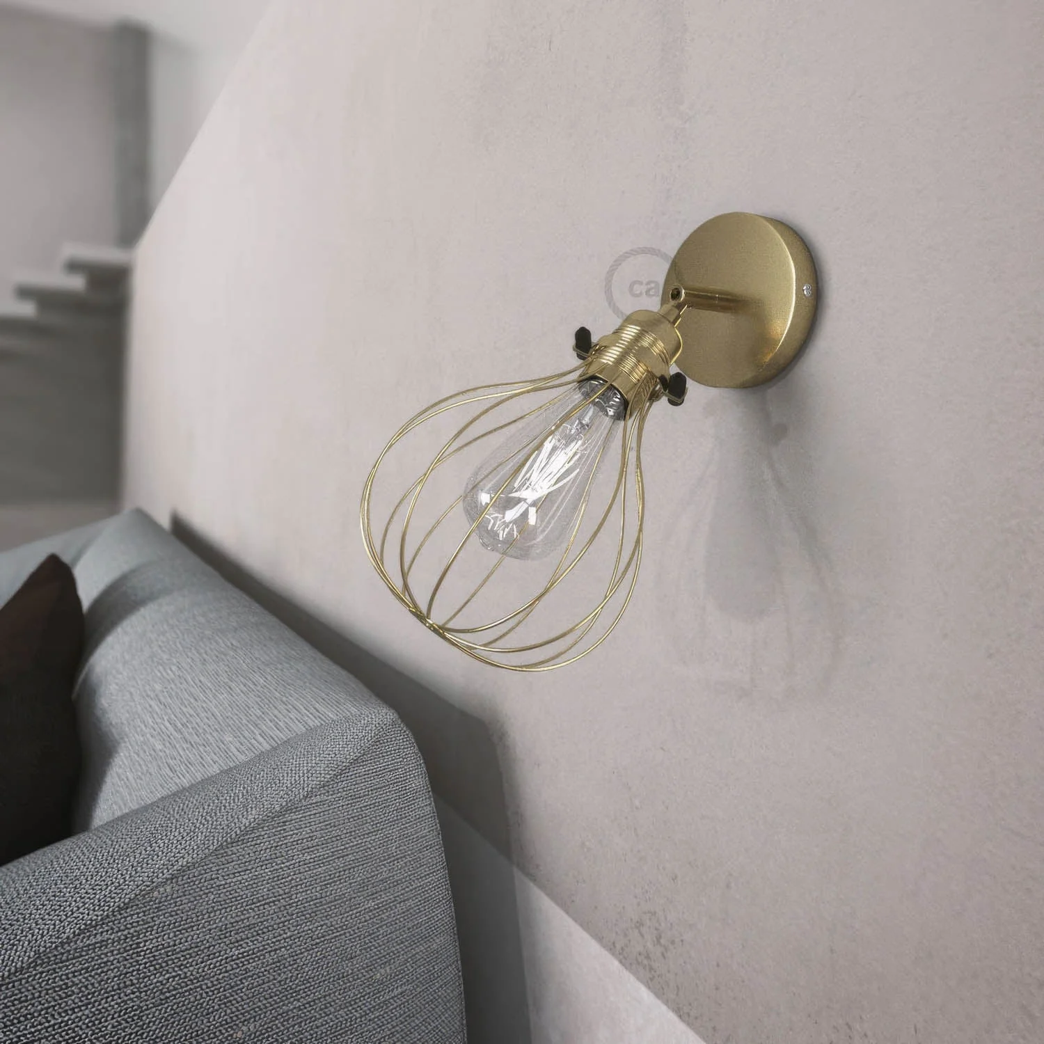 Fermaluce Metallo 90° with Drop lampshade, adjustable wall lamp in metal - Brass - Image 2