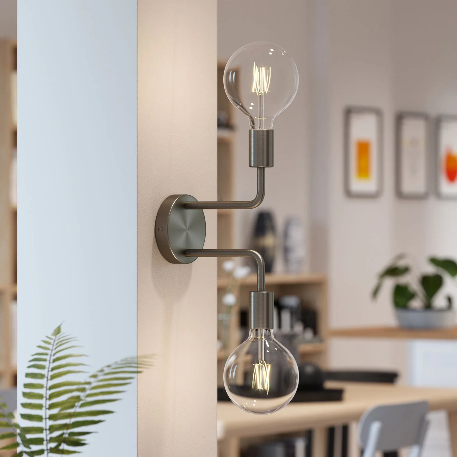 Fermaluce Metal, metal wall lamp with double curved extension - Satin titanium - Image 2