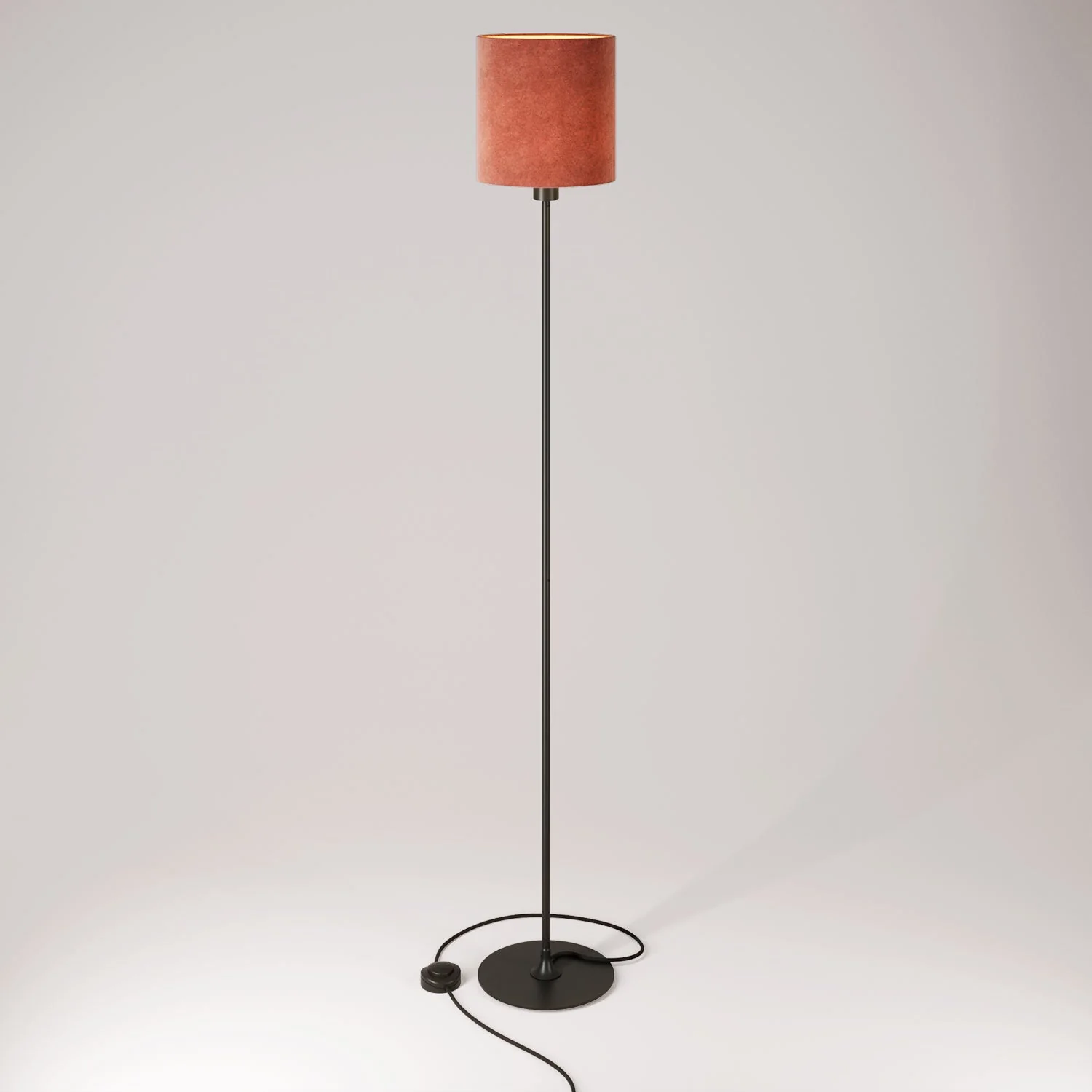 MAG-Y floor lamp with round metal base, Cilindro M lampshade and UK plug - Black
