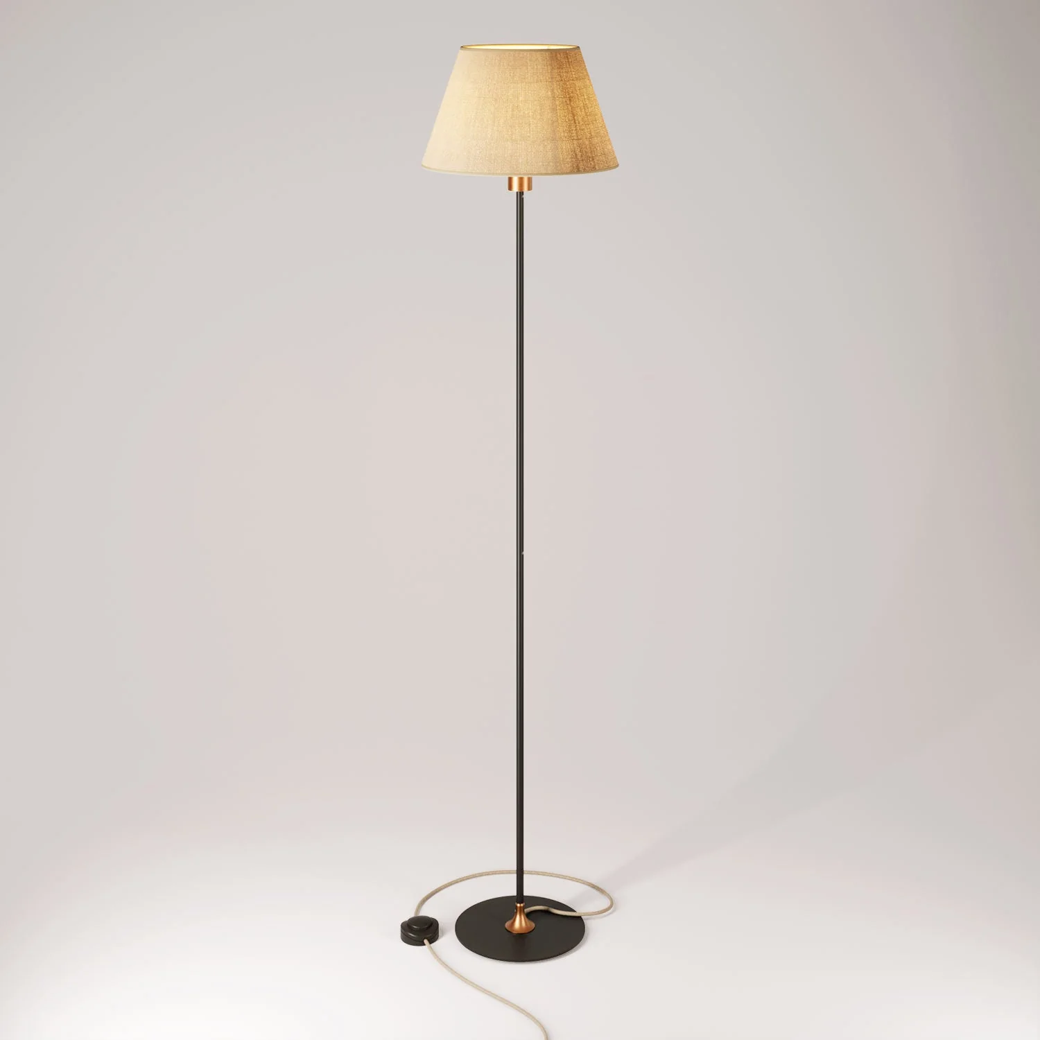 MAG-Y floor lamp with round metal base, Impero M lampshade and UK plug - Satin copper