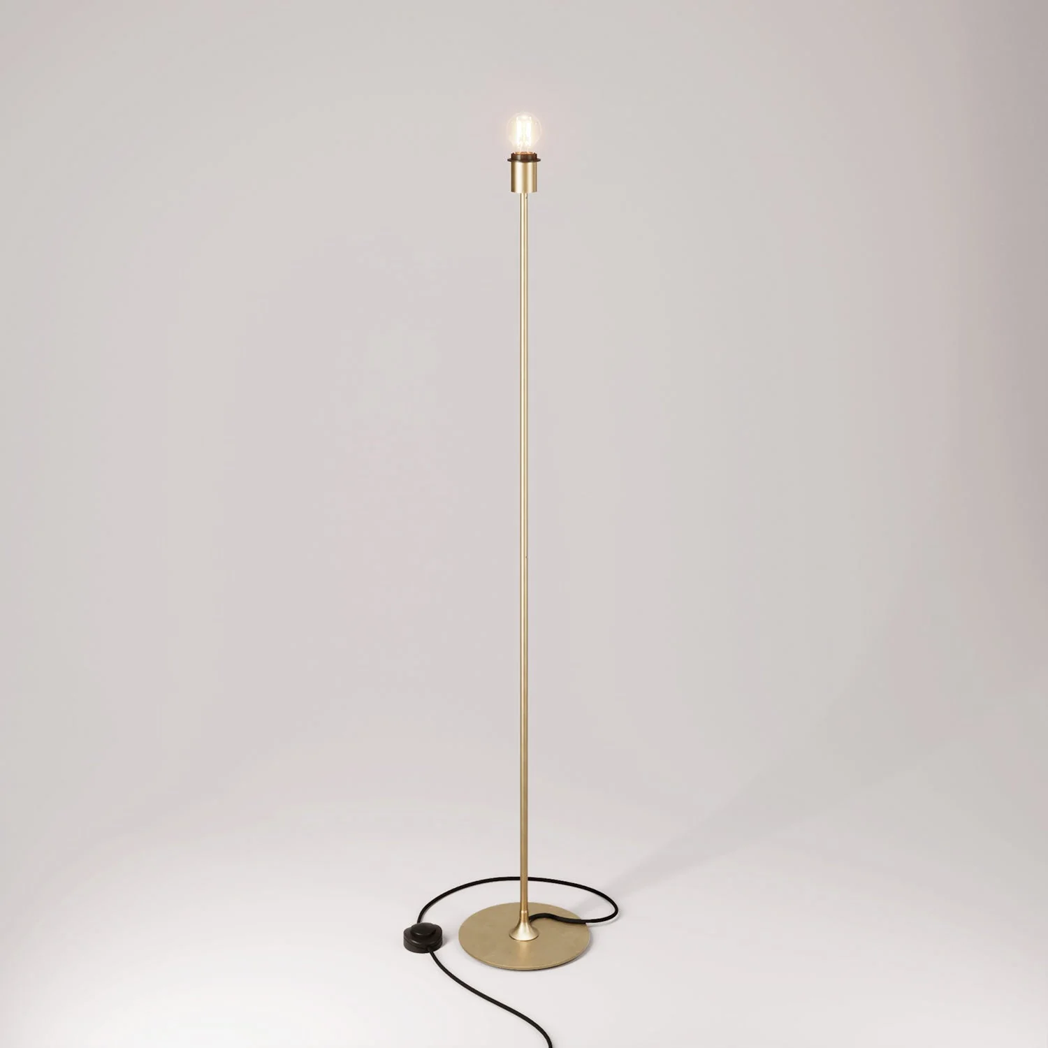 MAG-Y floor lamp with round metal base, prepared for lampshade and UK plug - Satin bronze