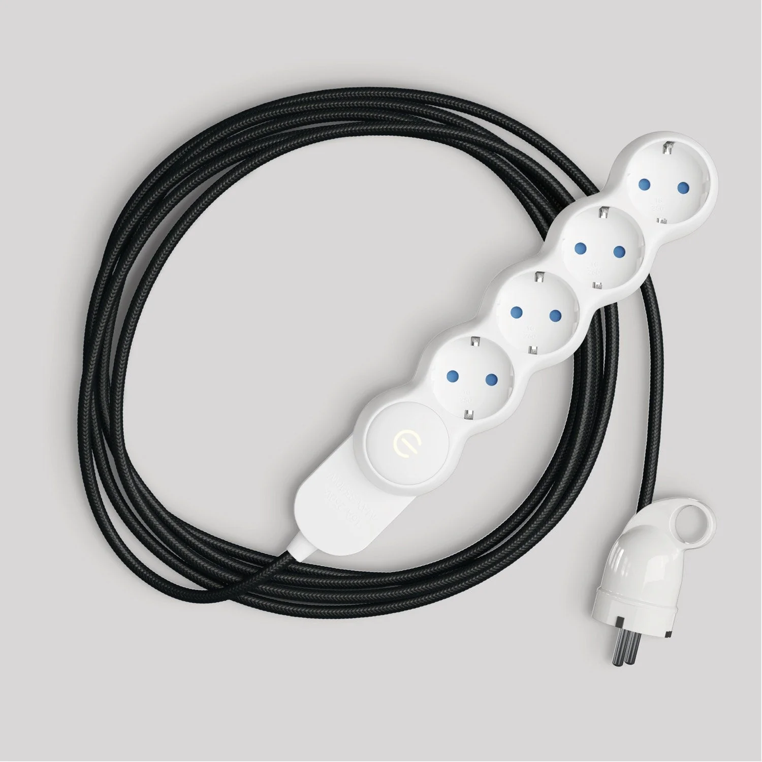German multi-socket with glossy black fabric cord and Schuko plug with comfort ring