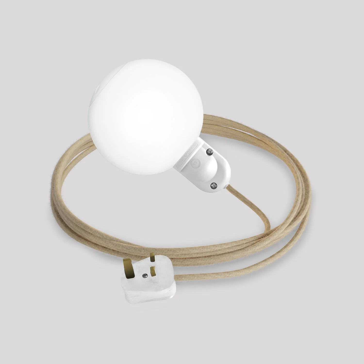 Modulair outdoor lamp IP65 with UK plug, unbreakable Unbreak-a-Ball lampshade and SN06 cable