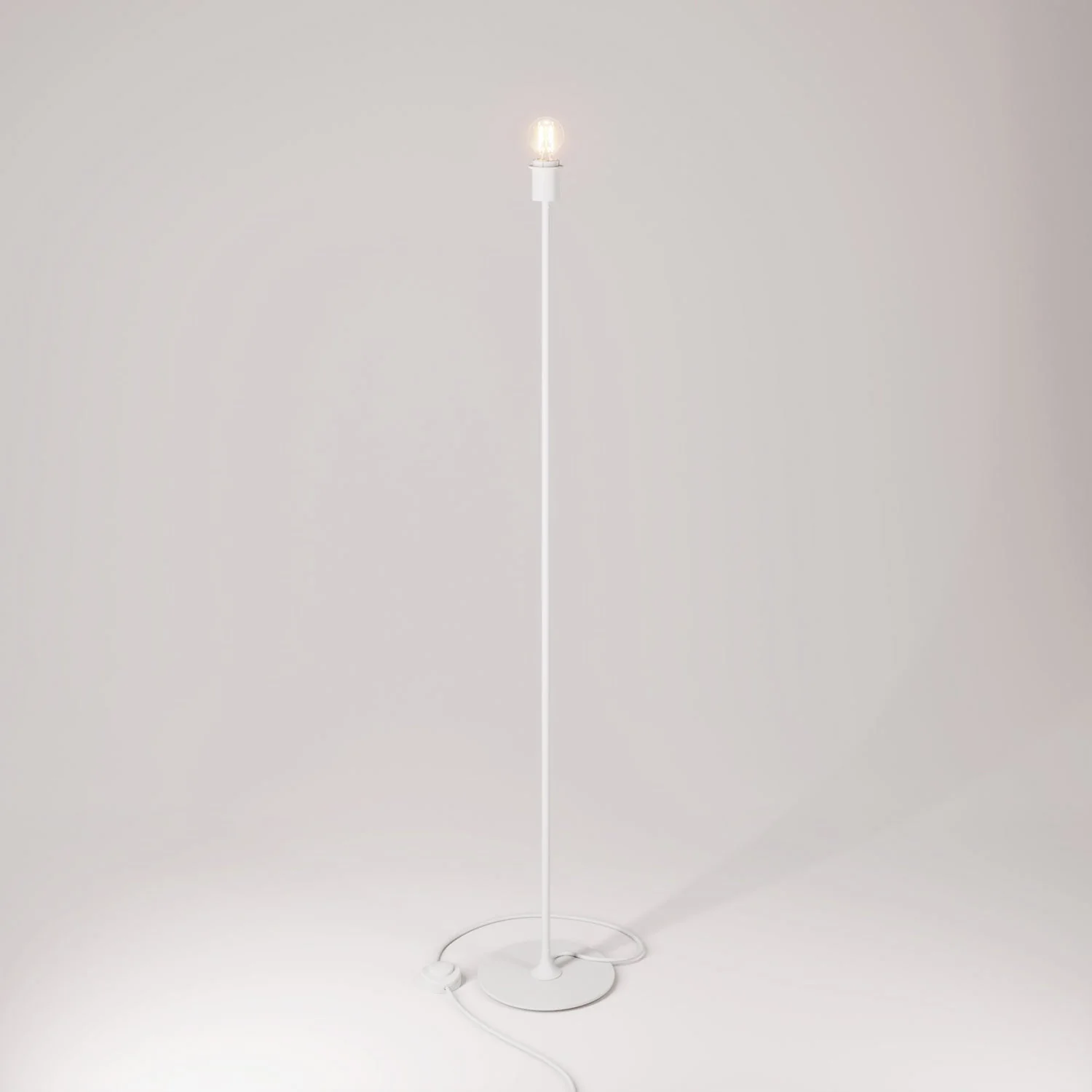 MAG-Y floor lamp with round metal base and fitting for lampshade - Matt white