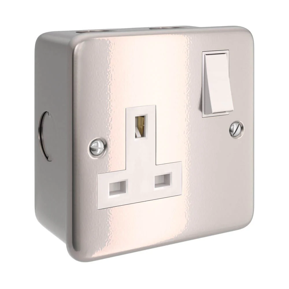 Metal wall box with British socket and switch for Creative-Tube