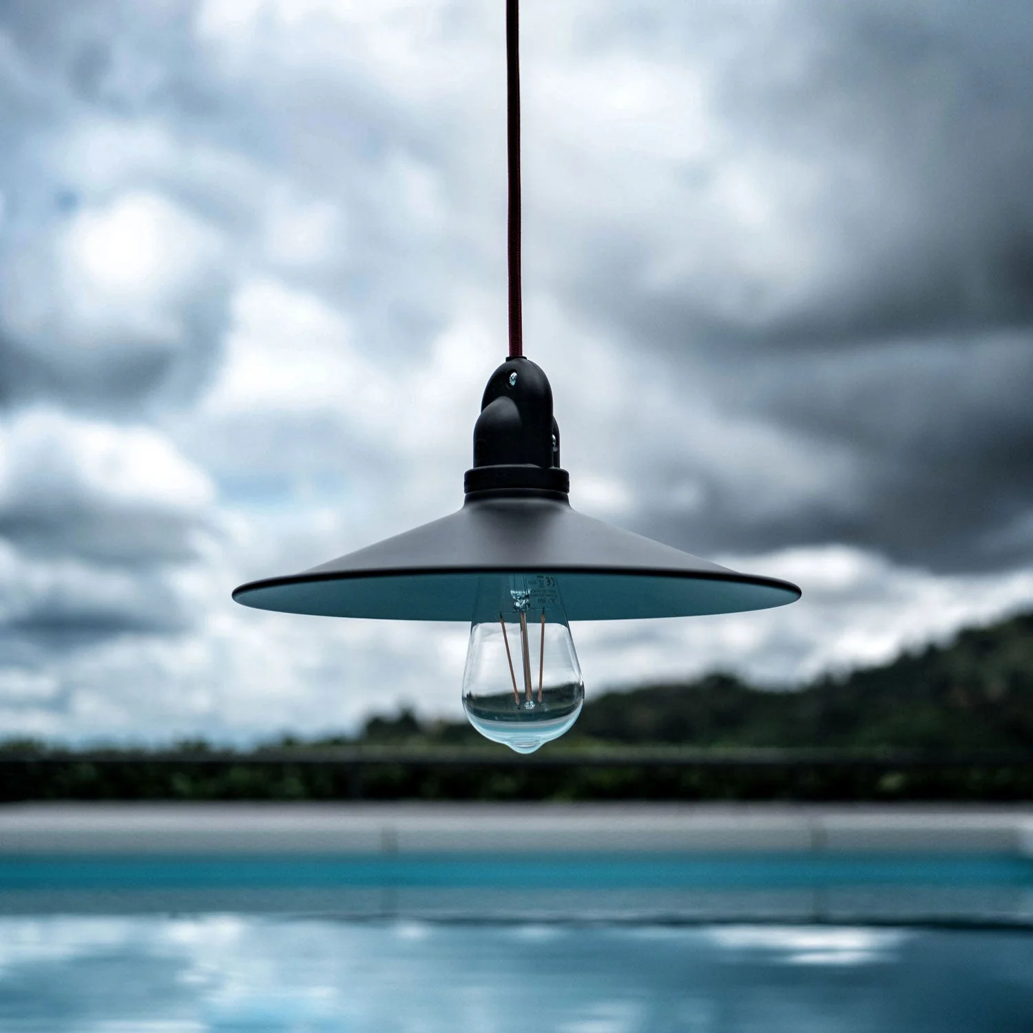 Modulair Outdoor lampshade lamp with 1.5 m textile cable, ceiling rose and IP65 waterproof lamp holder - Graphite - Image 2