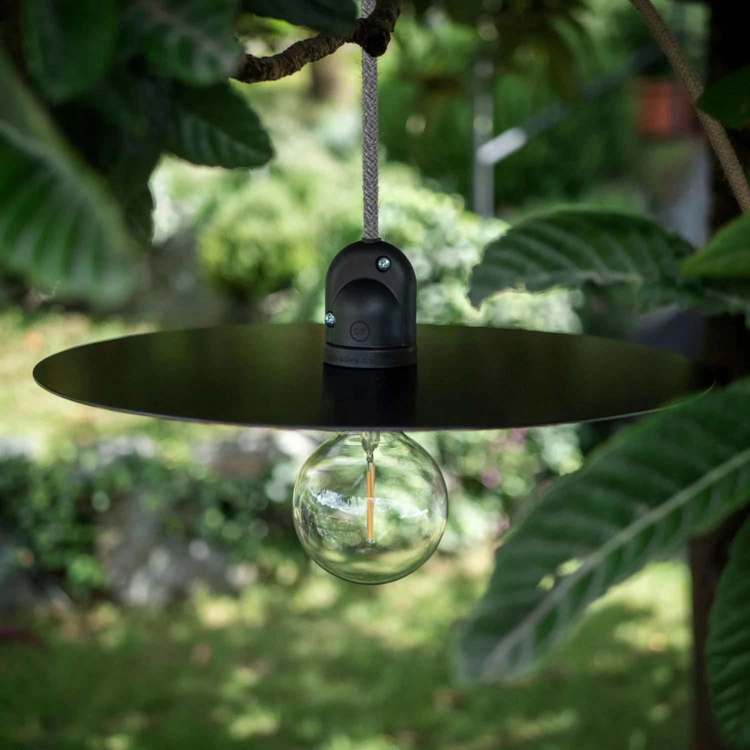 Modulair outdoor lamp for lampshade with 5 m fabric cable, cable clamp, ceiling rose and IP65 lamp holder - Salmon - Image 3