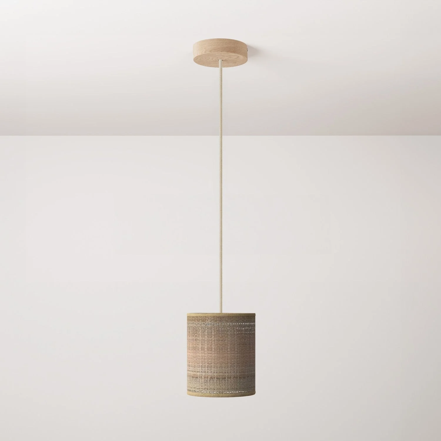 Pendant lamp complete with fabric cable, Cilindro raffia lampshade and metal details - Natural raffia