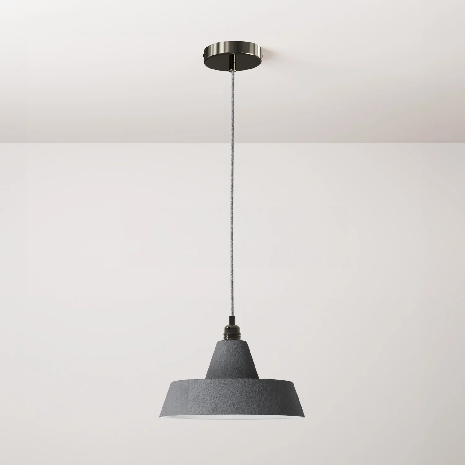 Pendant lamp complete with textile cable, industrial ceramic lampshade and metal finishes - Concrete effect
