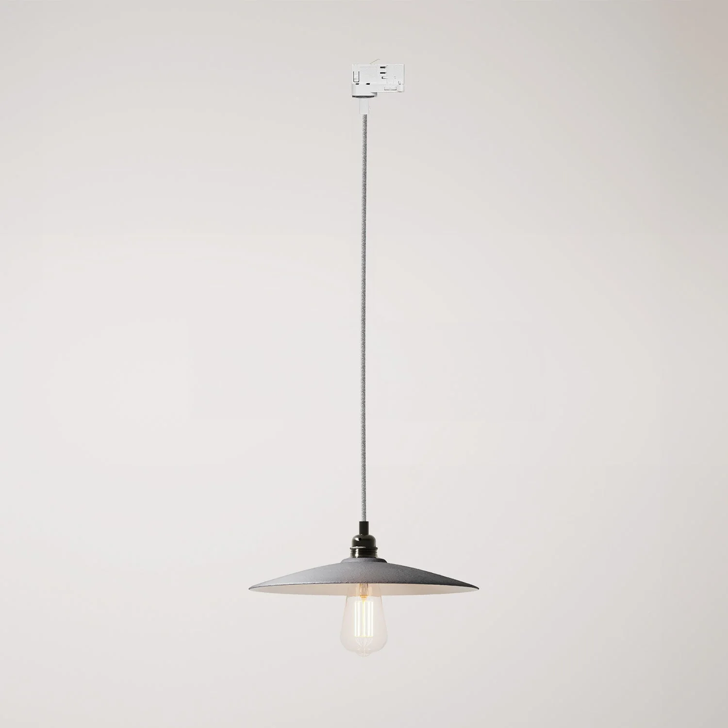 Pendant lamp with flat ceramic lampshade for tracks – Concrete effect