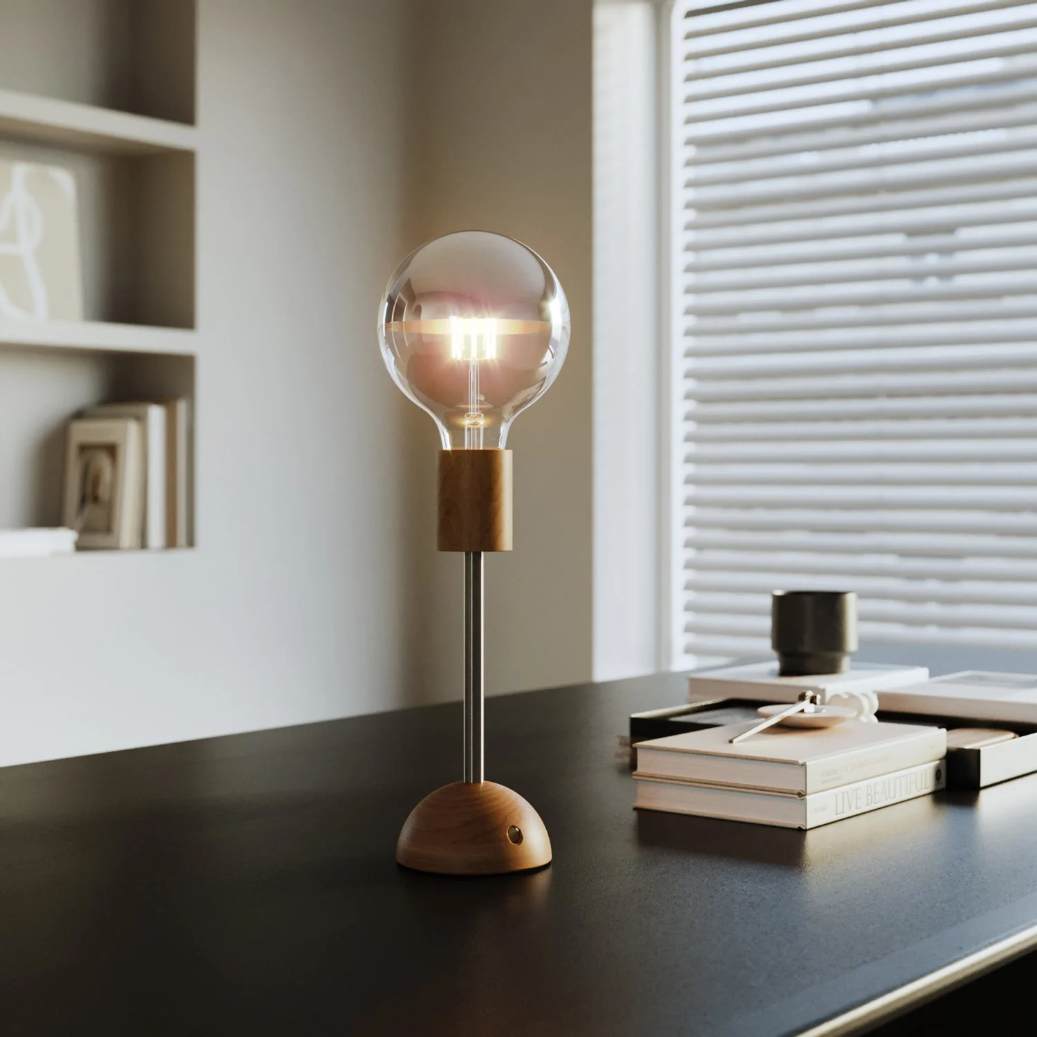 Portable and rechargeable Cabless02 lamp with half-sphere silver globe light bulb - Neutral - Image 4