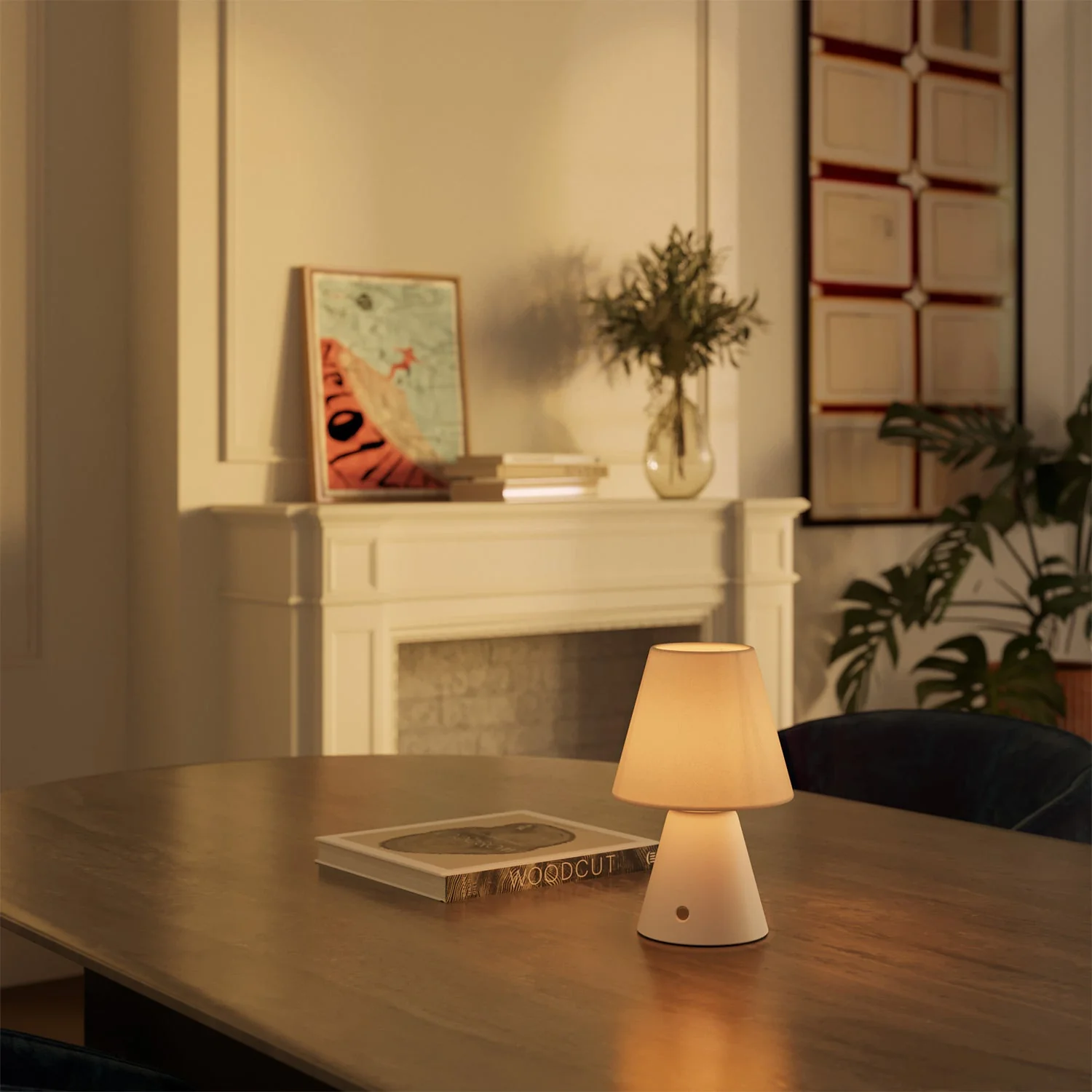 Rechargeable portable Cabless11 lamp with light bulb and lampshade – White - Image 4