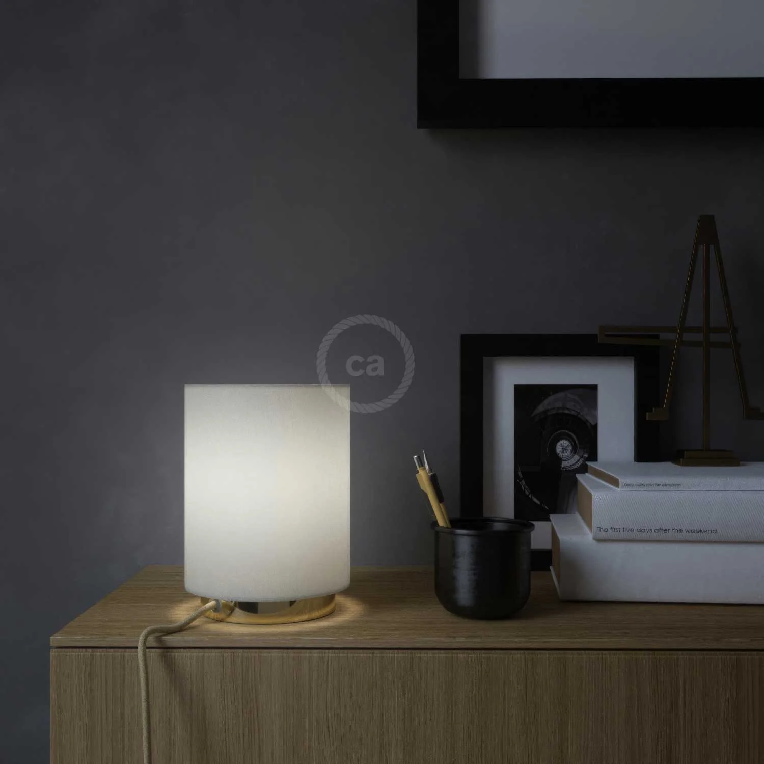 Posaluce in metal with Cilindro Linone White lampshade - Glossy white Linone - Image 3
