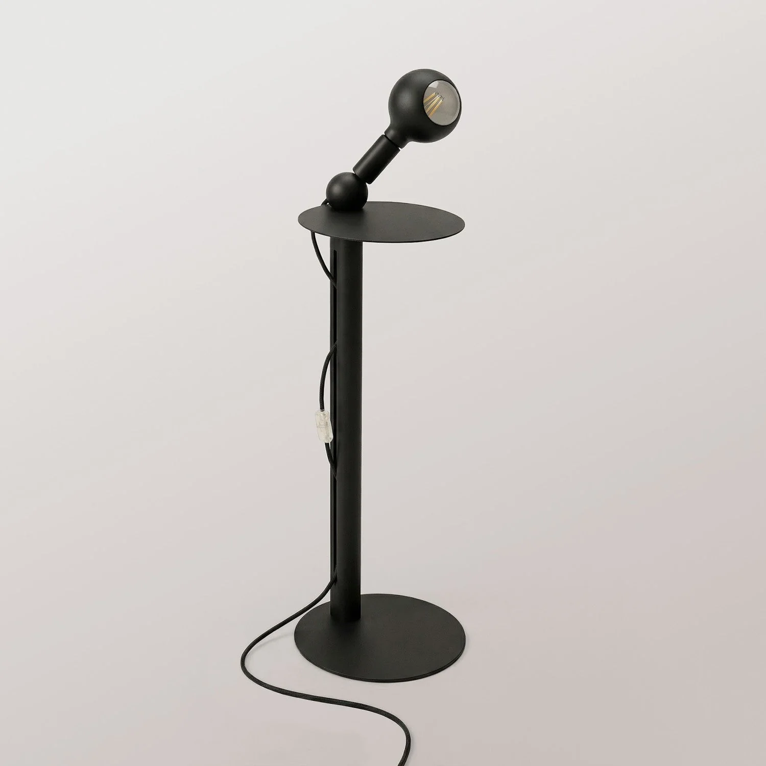 Rocco - Floor lamp with Camo Light bulb - Black - Image 4