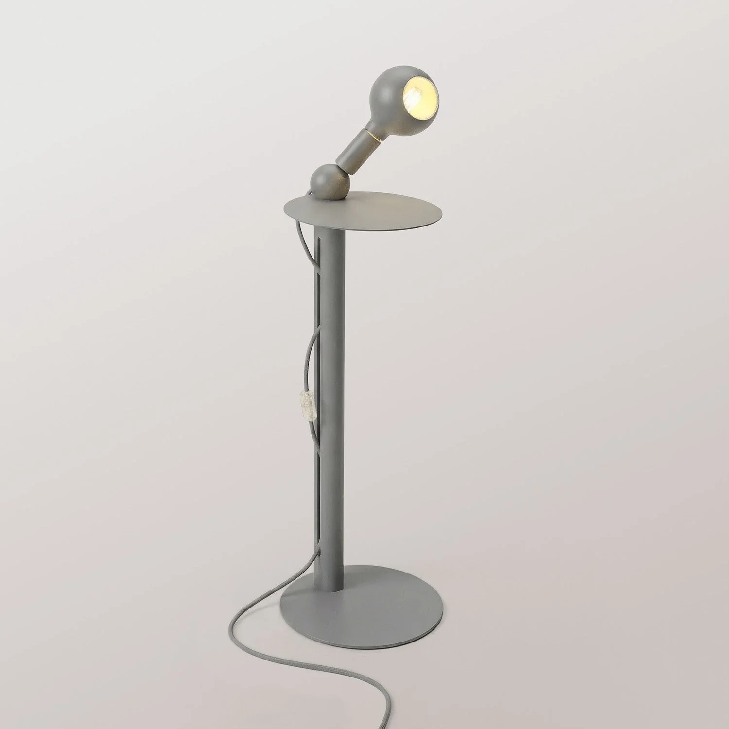 Rocco - Floor lamp with Camo Light bulb - Grey