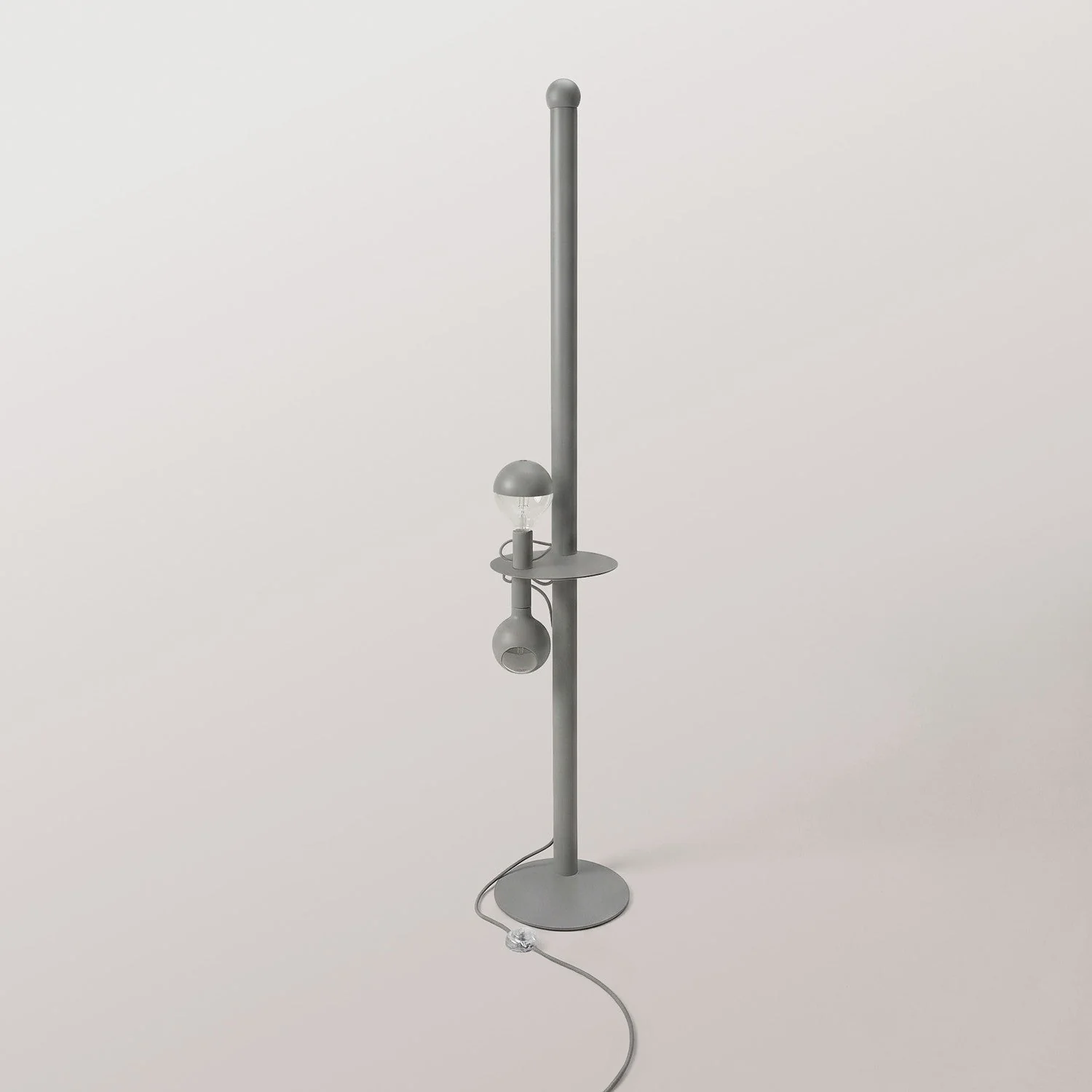 Rocco XXL - Floor lamp with UK Plug and Maria and Camo Light bulb - Grey - Image 6