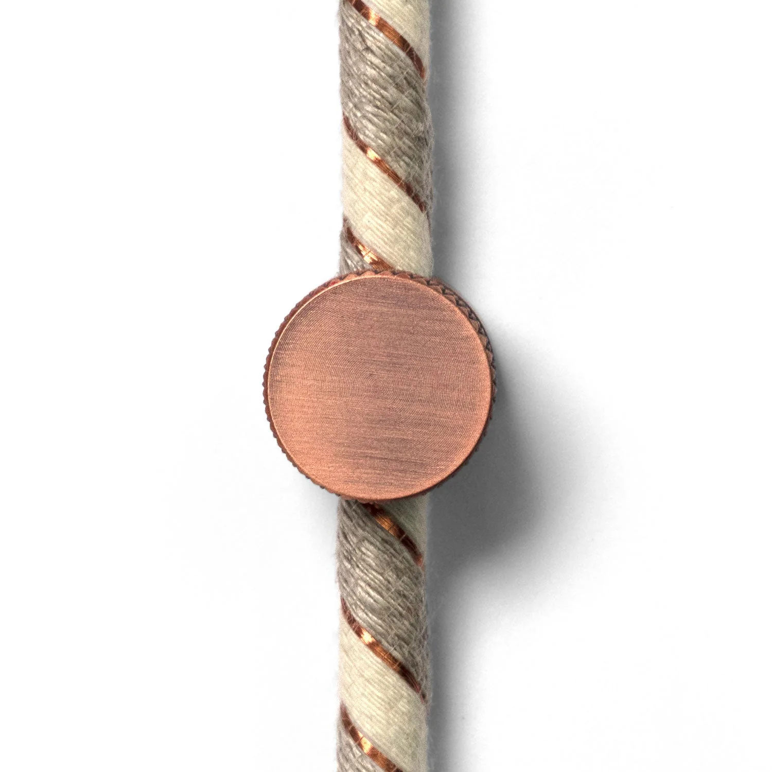 Sarè - Wall mount, metal cable gland for textile cable - Satin copper - Image 4
