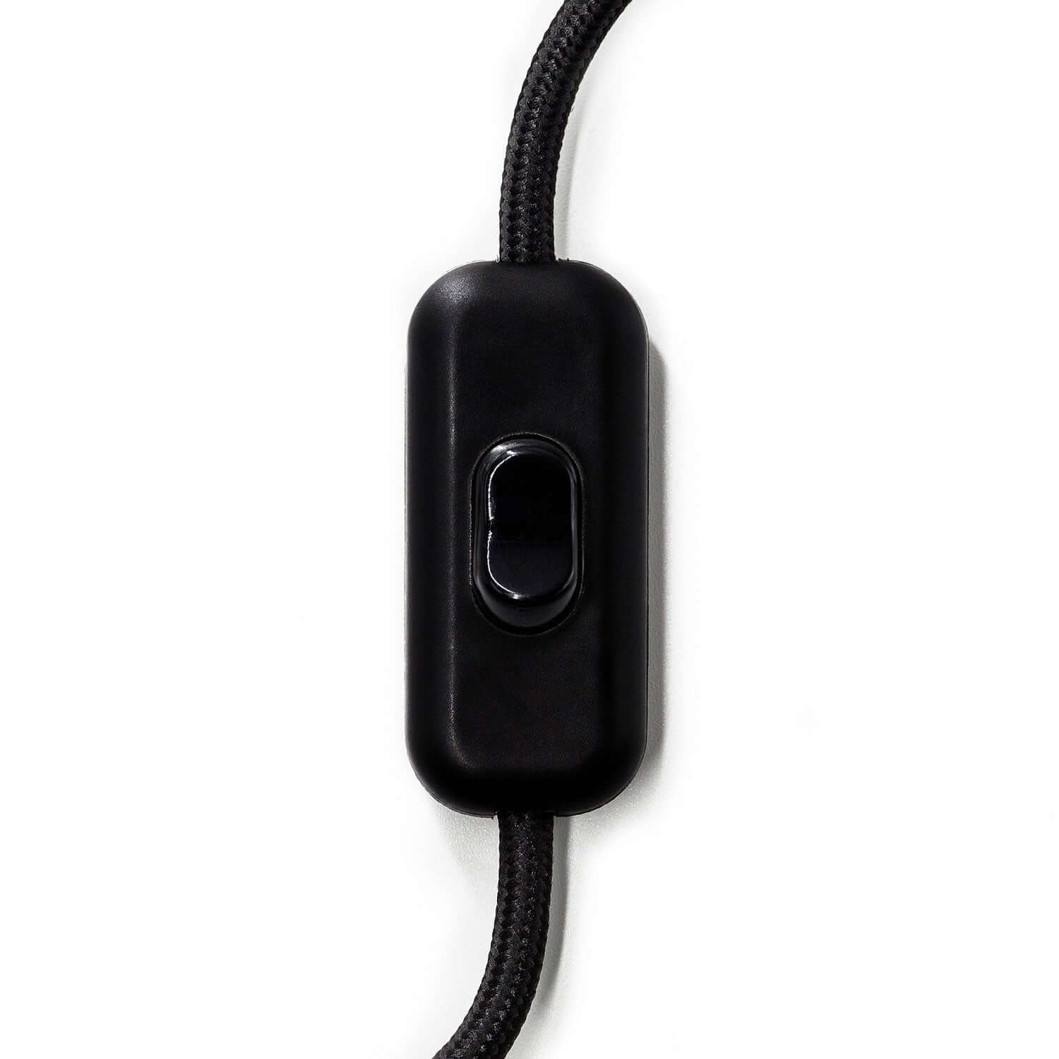 Single pole in-line switch with earth terminal - Black