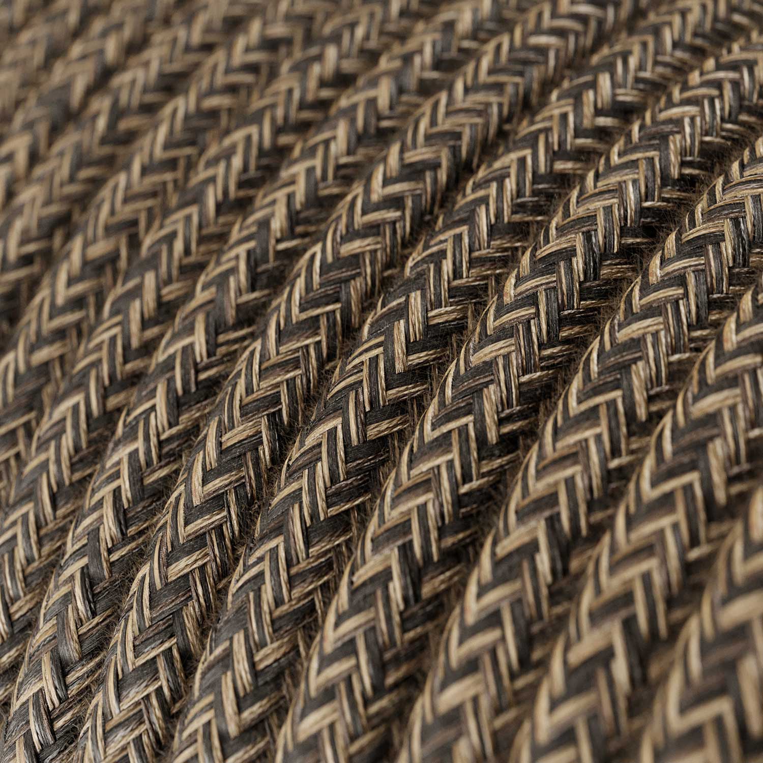 Snake, wiring with wooden lamp holder, neutral Rolé cable grommet and UK plug - Image 3