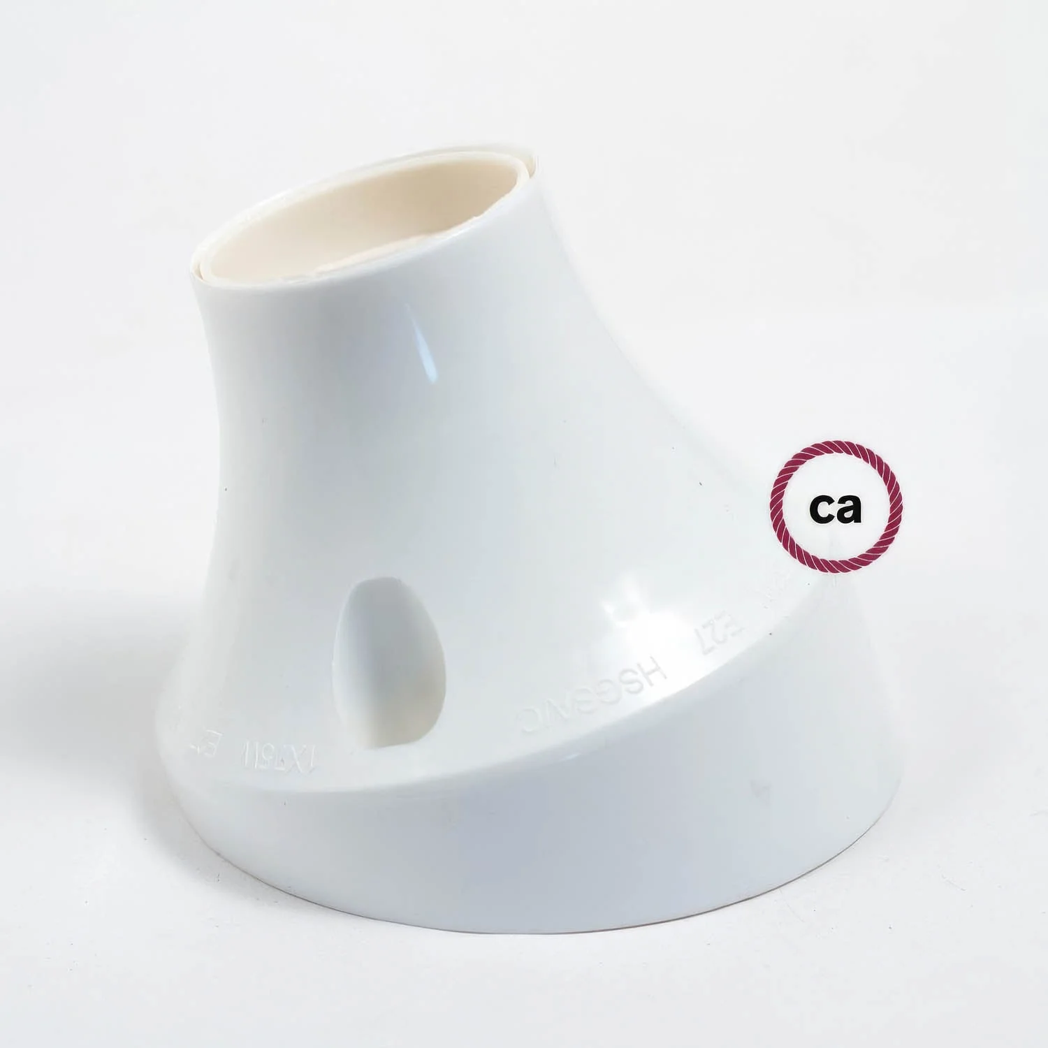 45° E27 lamp holder for wall or ceiling in thermoplastic - White