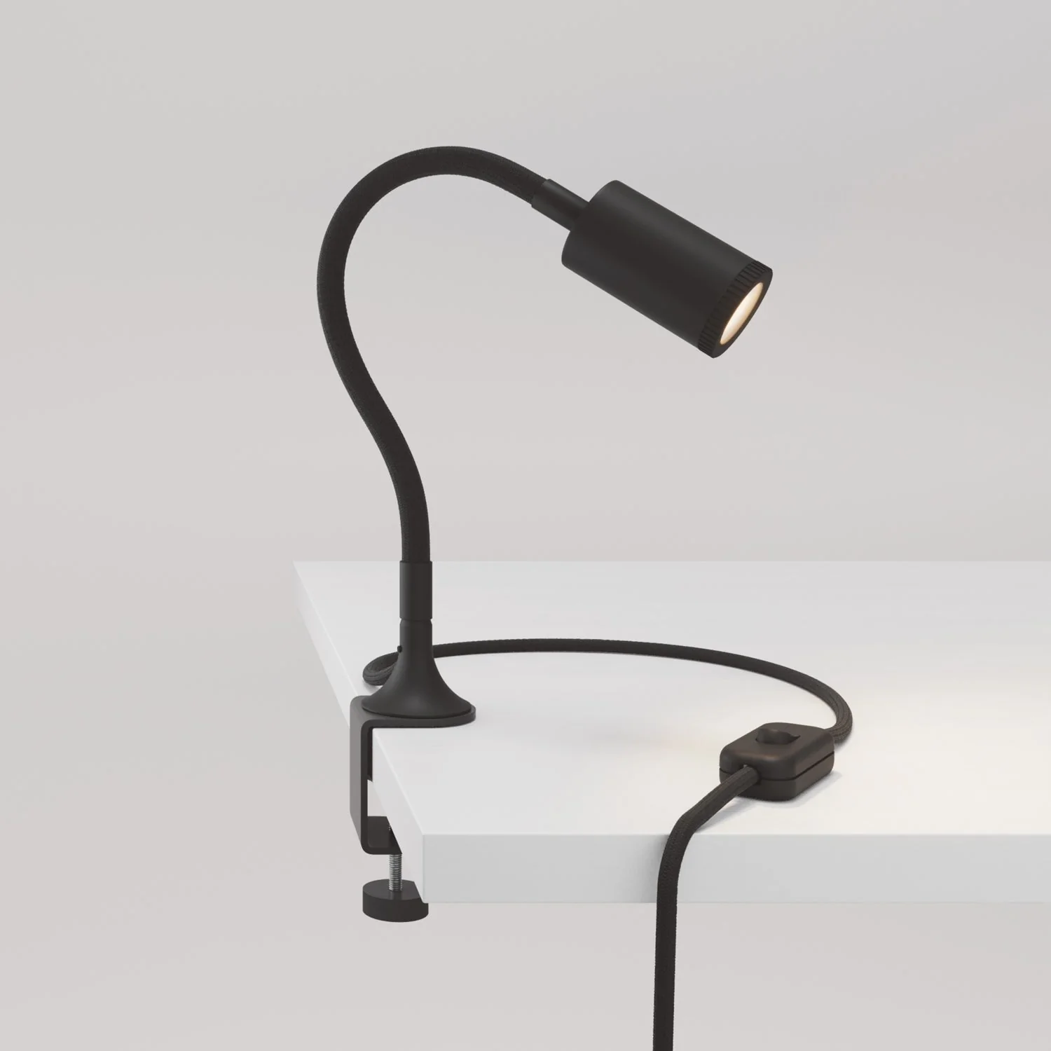 MAG-Y adjustable spotlight with clamp - Black