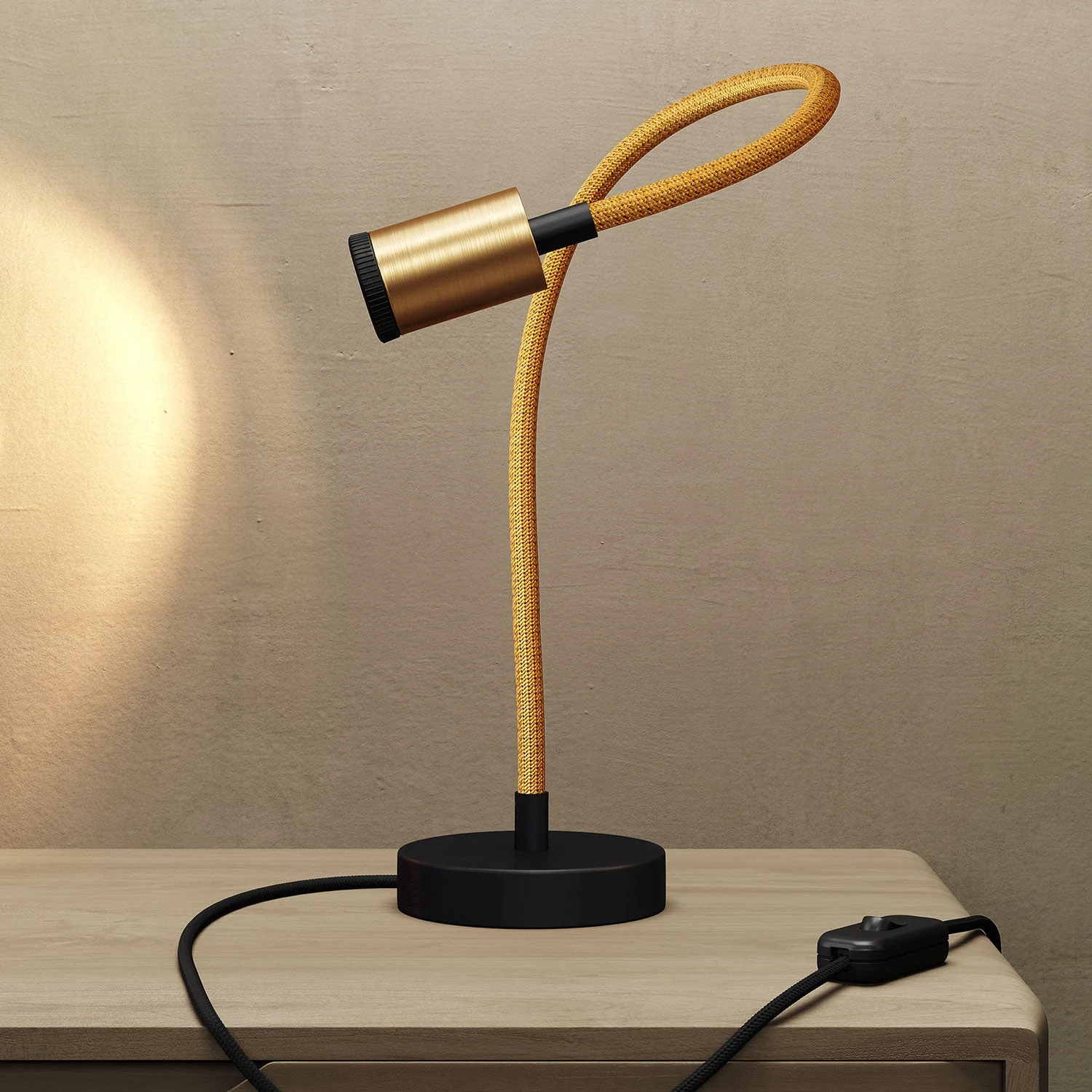 Table Flex GU1d0 adjustable table lamp with mini LED spotlight and UK plug - Satin bronze - Image 2