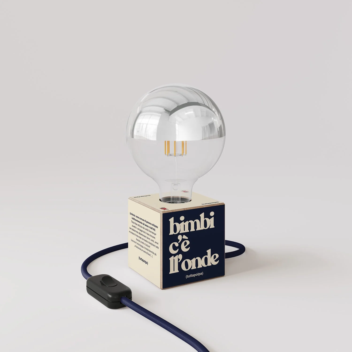Cubetto Table Lamp "Bimbi c'è l'onde" with silver half-sphere globe light bulb - Tuttapolpa - Image 3