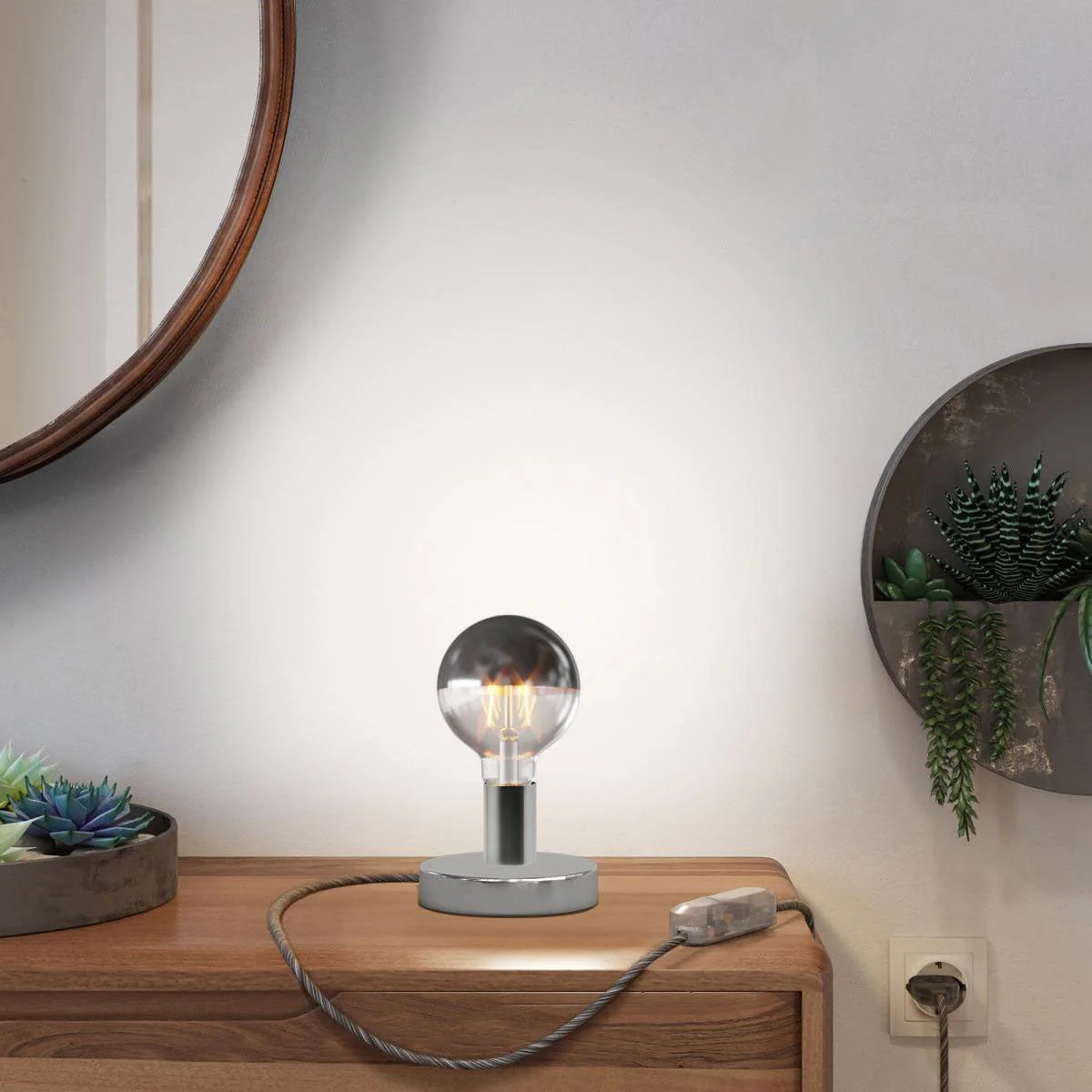 Posaluce Half Cup table lamp in metal - Chrome - Image 6