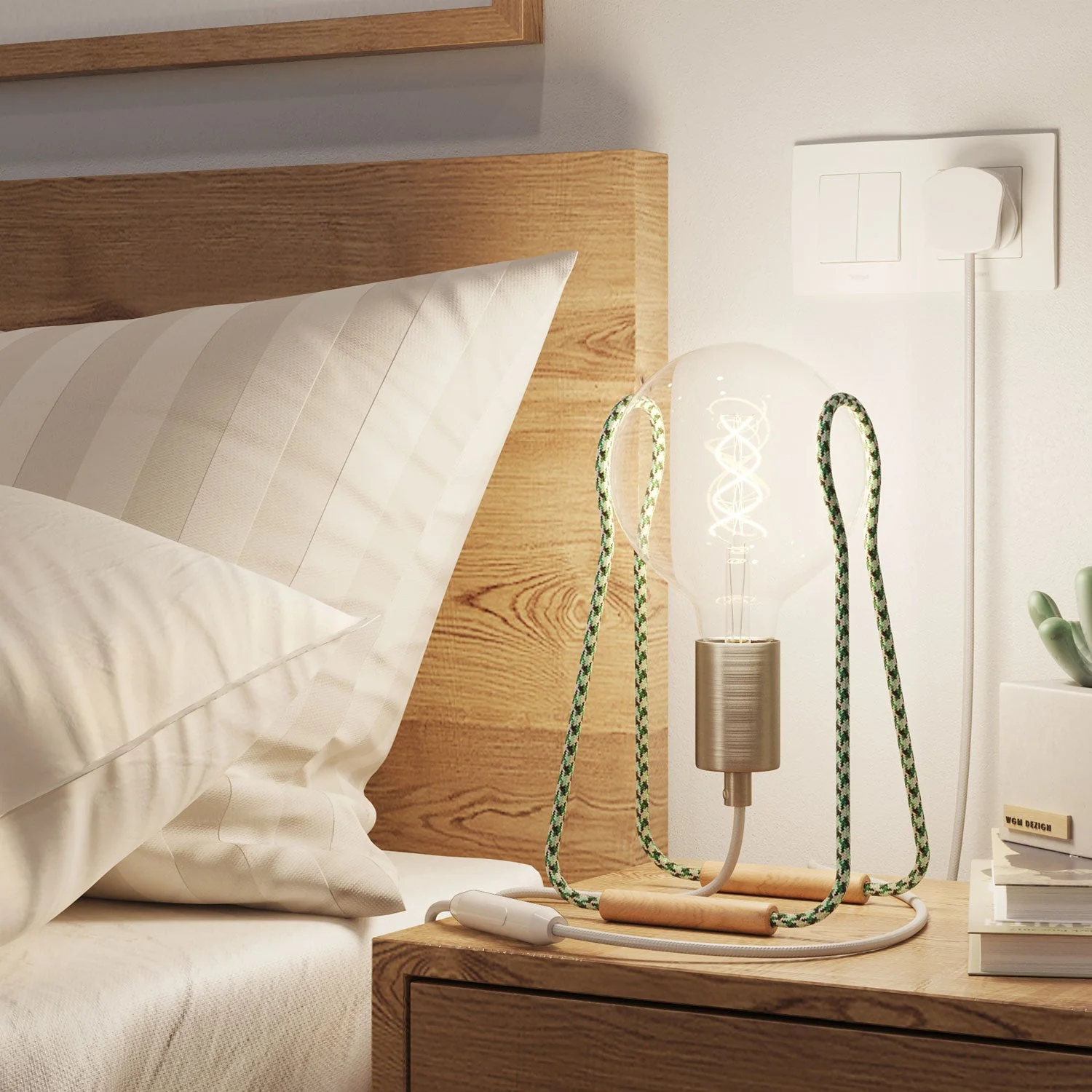 Taché Metal table lamp and UK plug - Green Puzzle - Image 2