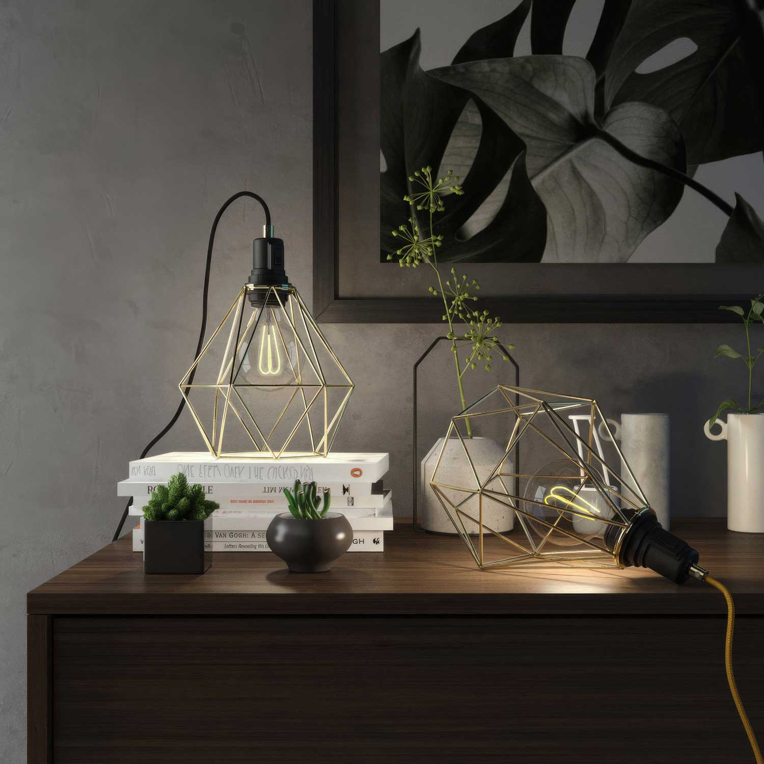 Table Snake - Plug-in lamp with UK plug and Diamond cage lampshade - Brass - Image 2