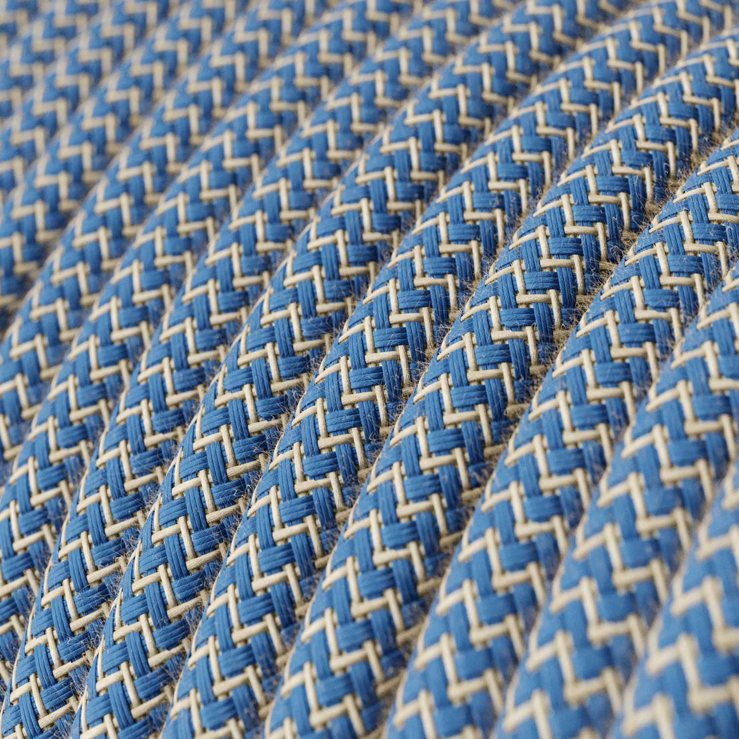 Table Snake - Plug-in lamp with UK plug and Diamond cage lampshade - White - Image 3
