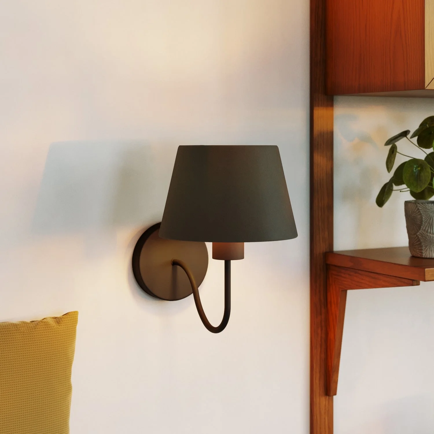 Fermaluce wall lamp with S-shaped extension and Impero lampshade - Black and Gold - Image 2