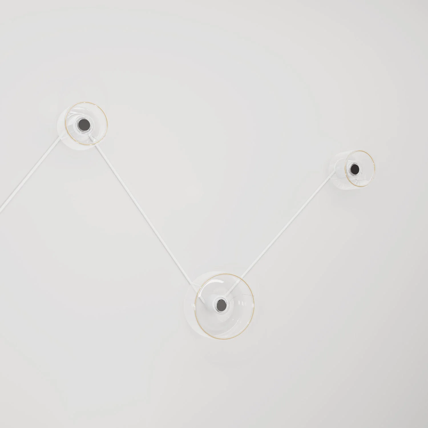 Spostaluce wall lamp with 3 Ghost light bulbs and white cable - Image 3