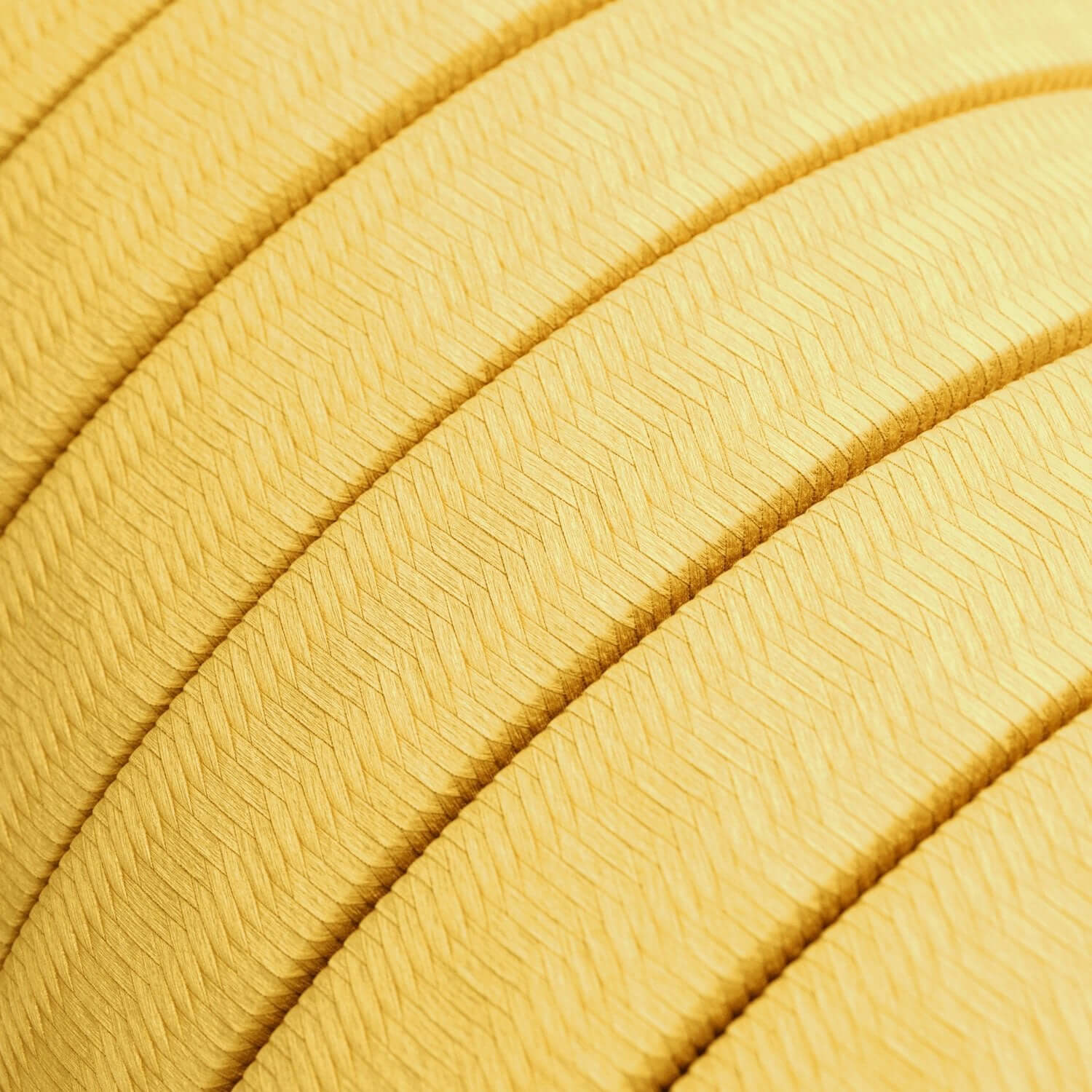 Yellow fabric-covered string light cable CM10